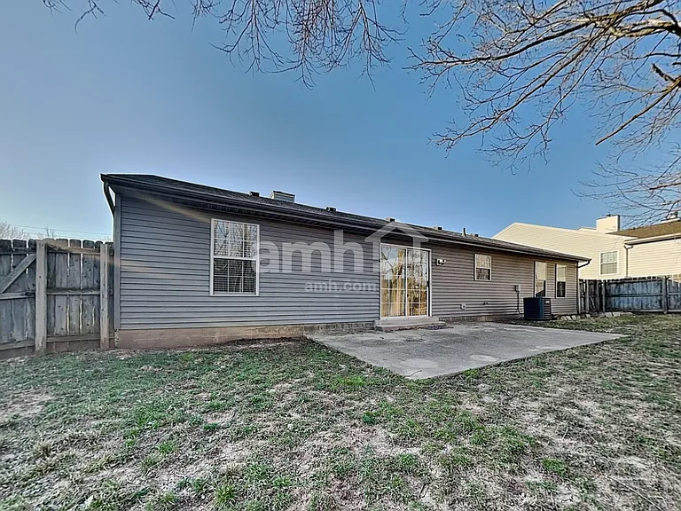 420 Randy Ln — Photo 16