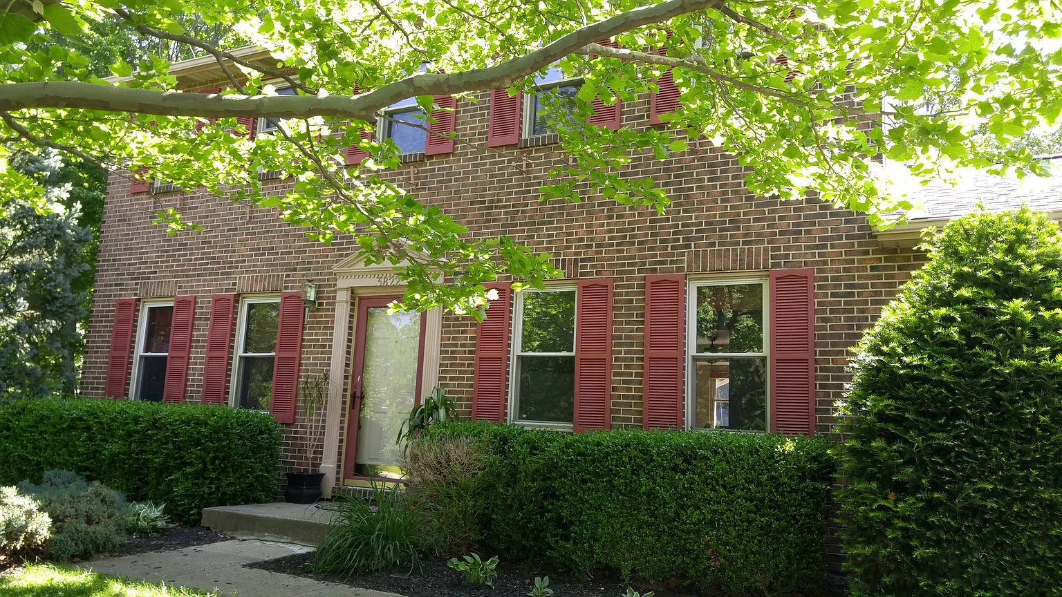 2822 Forest Manor Ave photo 1