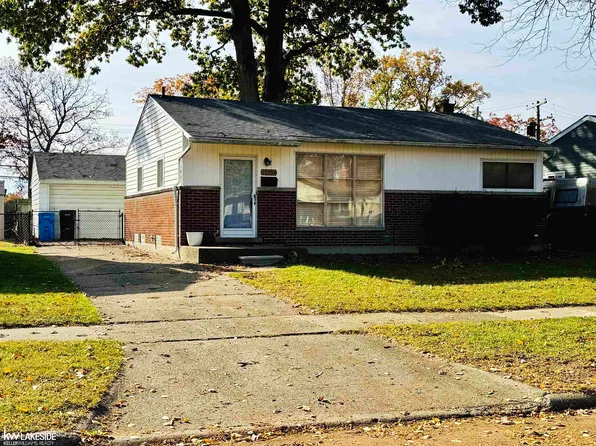27754 Rialto St, Madison Heights, MI 48071