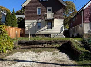 2217 N 57th St, Milwaukee, WI 53208