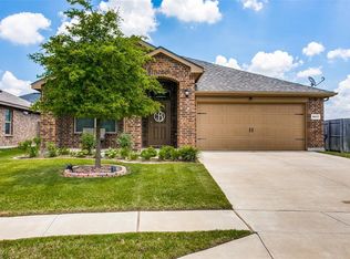 8637 Fawn Hill Ct, Fort Worth, TX 76134