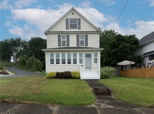 41 New St, Barberton, OH