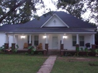 1041 Cherokee Rd, Pelzer, SC 29669