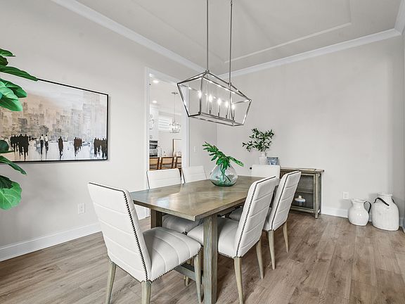 7th image of this home