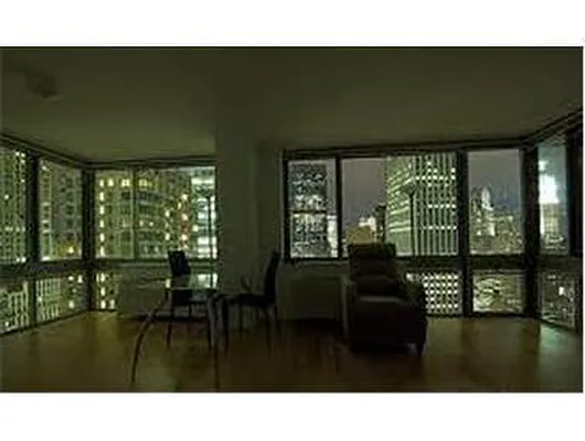 Rented by MEIER | media 3