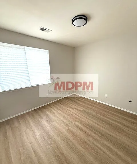 20415 W Seven Mile Rd #306 — Photo 6