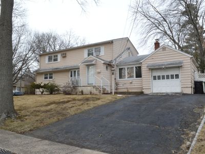 81 Alden Rd, Paramus, NJ, 07652