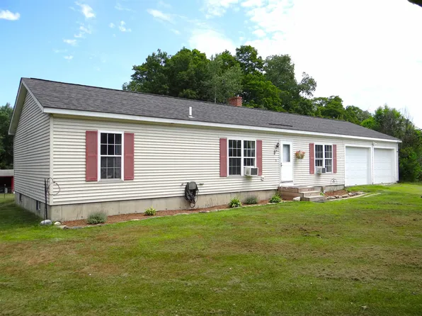 21 Harold Eastman Lane, Hartford, VT 05001