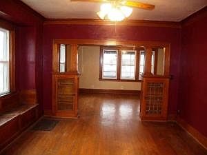 5th image of 2024 W Barker Ave