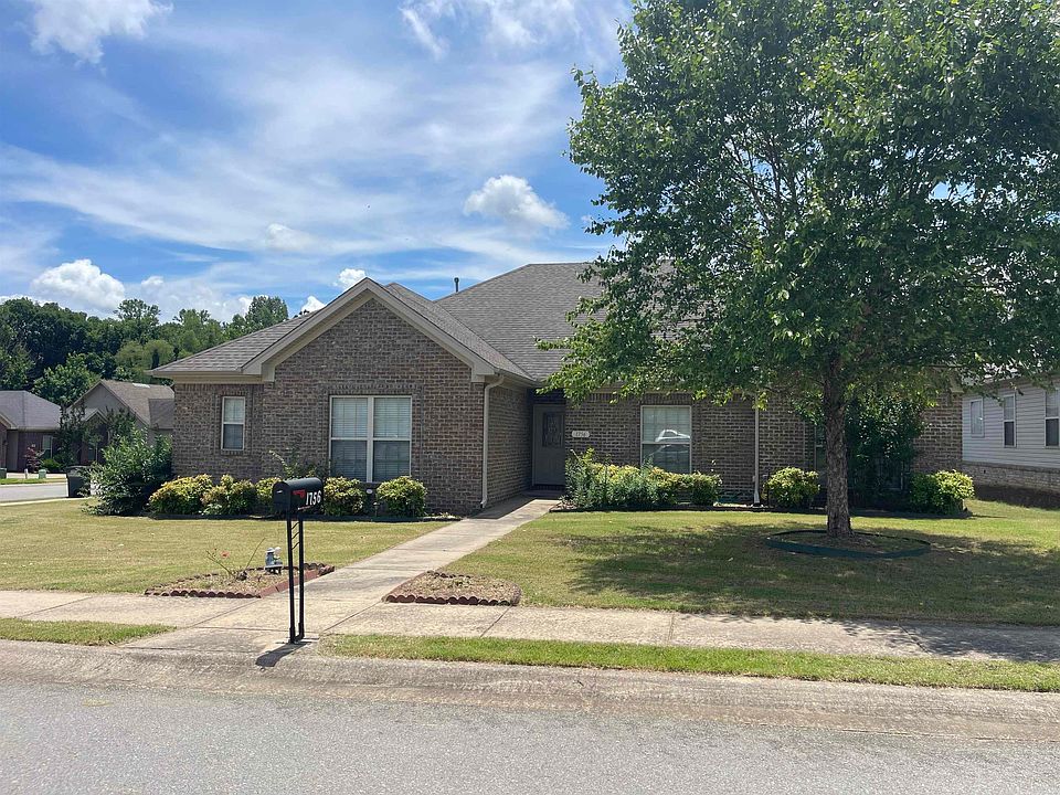 1st image of 1756 White Oak Ln