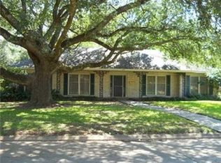 1708 Fulton Dr, Alexandria, LA 71301
