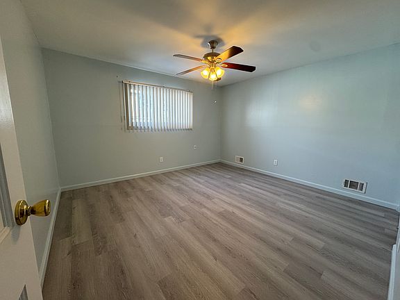 5th image of 23 Bangor St #1