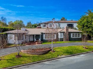 157 N Woodburn Dr, Los Angeles, CA 90049