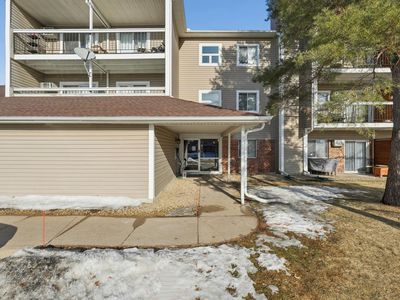 7600 157th St W APT 106, Apple Valley, MN, 55124