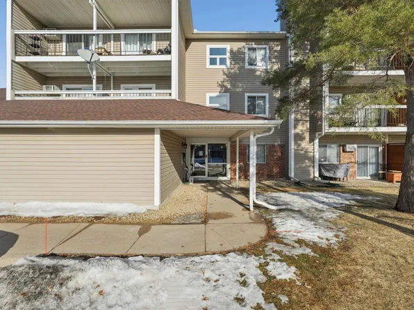 7600 157th St W APT 106, Apple Valley, MN 55124