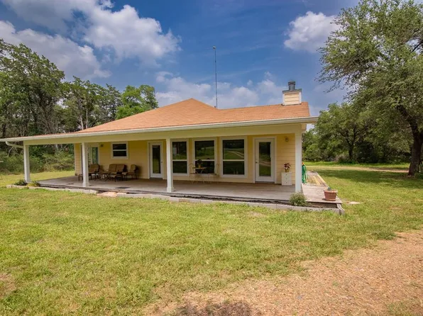 14410 County Road 1, Hallettsville, TX 77964