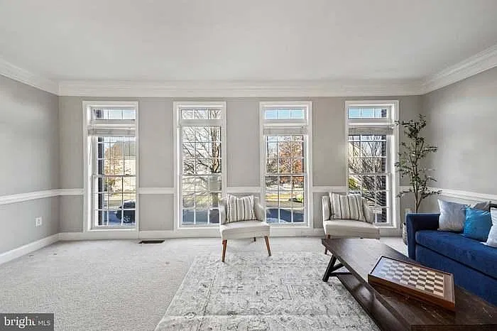 3 bed, 3.5 bath, 2452 sqft, $3,275 — Photo 3