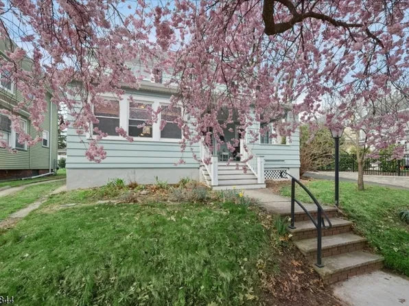 40 Lenox Ter, Bloomfield Twp., NJ 07003