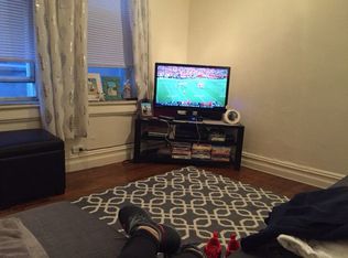 2425 Steinway St APT 3, Astoria, NY 11103