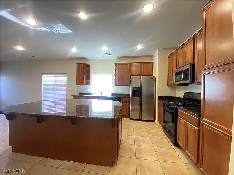 5980 Fidenza Ave — Photo 10