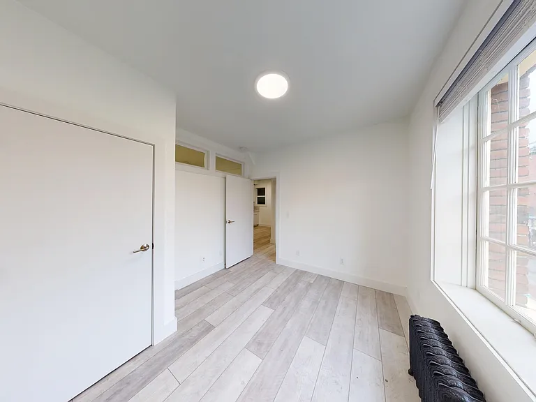 2500 Durant Avenue — Photo 2