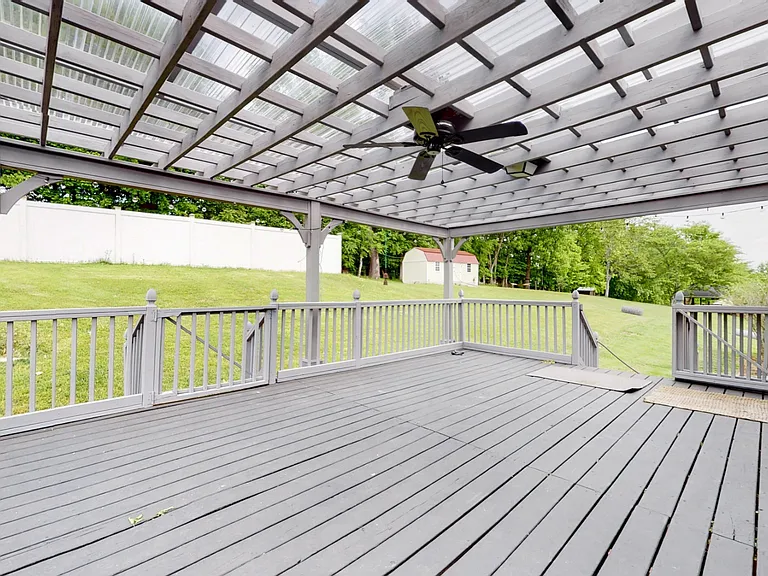 1504 Potter Dr — Photo 35
