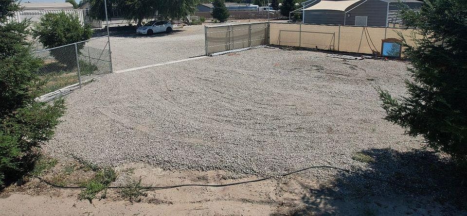2nd image of 9410 S Priest Rd #1