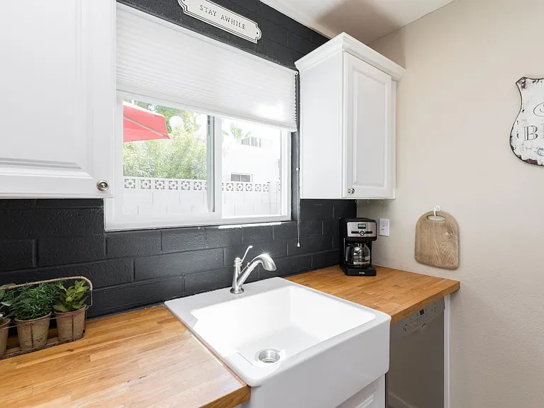 4202 N 38th St #2 — Photo 11