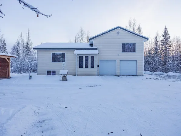 1783 Bradway Rd, North Pole, AK 99705
