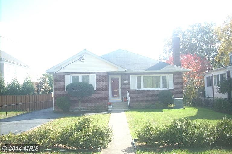 1st image of 3808 9th St S