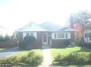 3808 9th St S, Arlington, VA 22204
