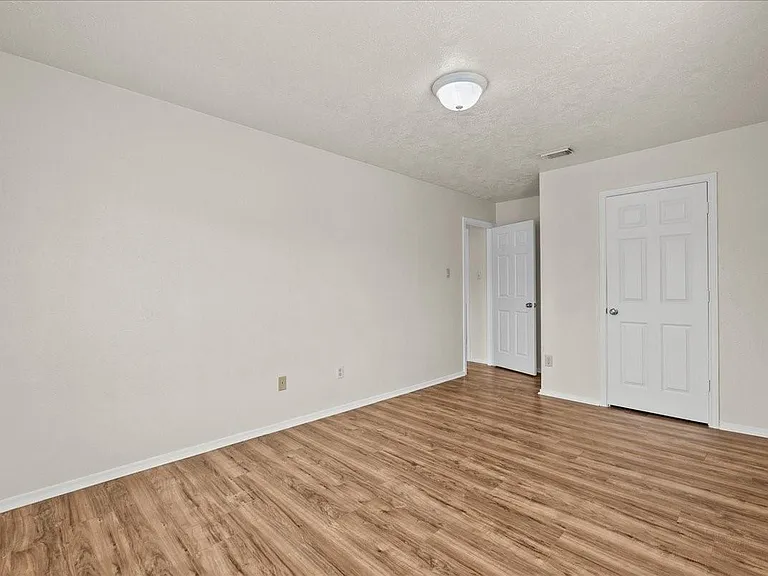 430 W Redway Ln — Photo 41
