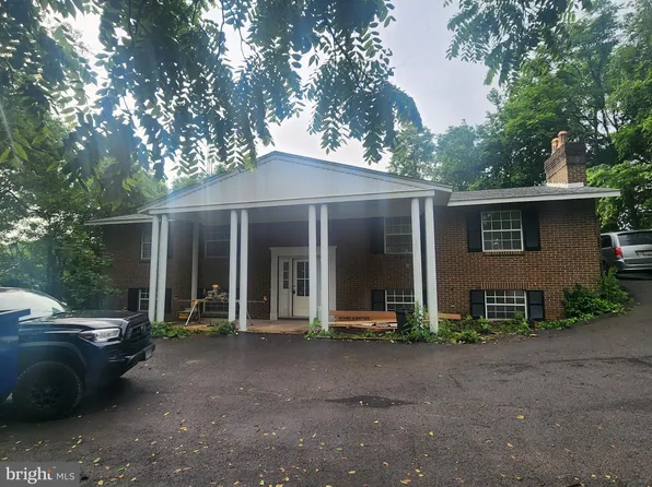 95 N Hodson St, Fort Ashby, WV 26719