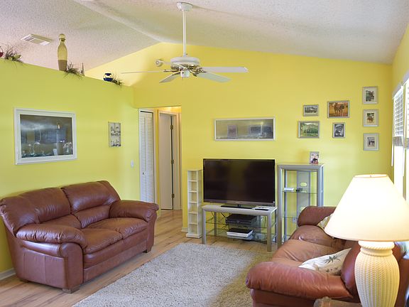2nd image of 1809 SW Angelico Ln