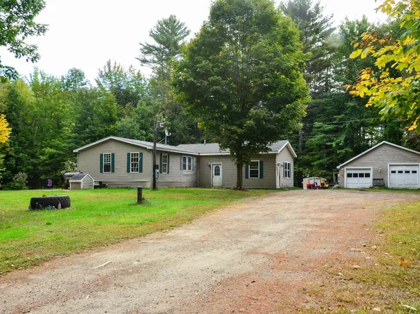 28 Jacks Development, West Gardiner, ME 04345