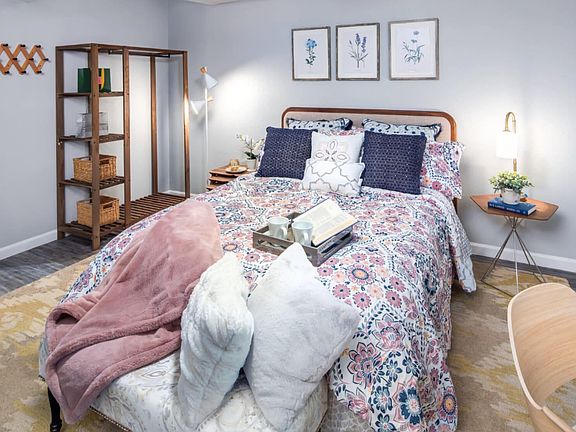 4th image of 818 Pinemont Dr #62028e603