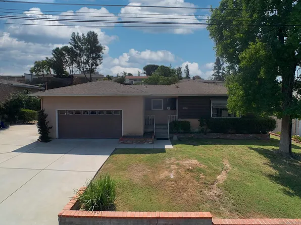 6345 Primrose Dr, La Mesa, CA 91942