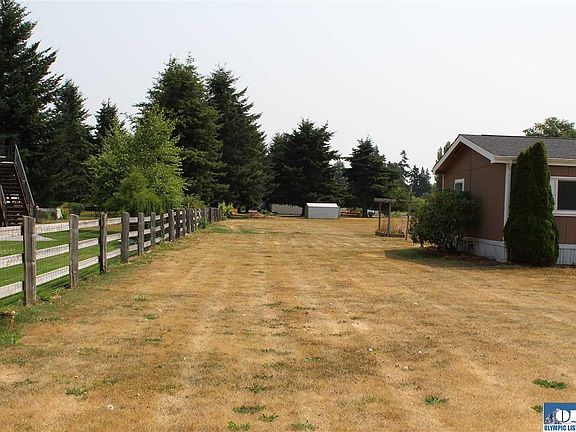 4th image of 221 Mar Vista Way