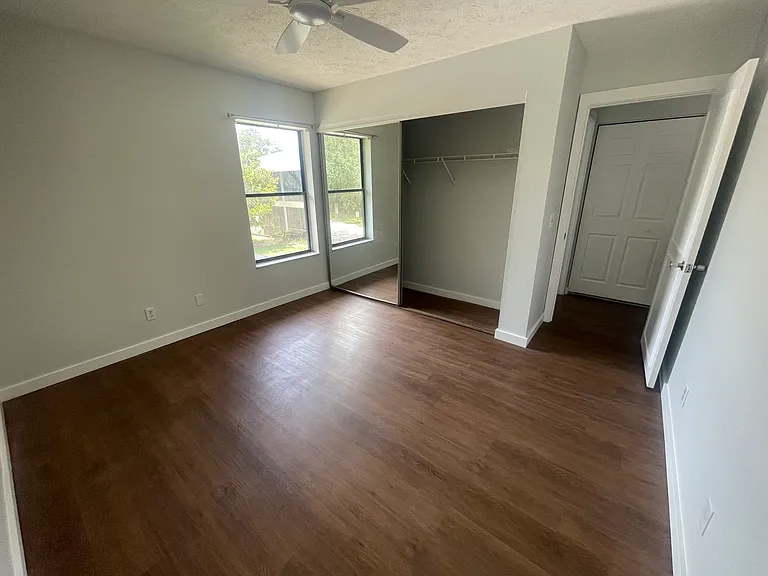6535 SE Federal Hwy #201 — Photo 13