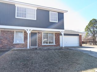 9902 E 22nd Pl, Tulsa, OK 74129