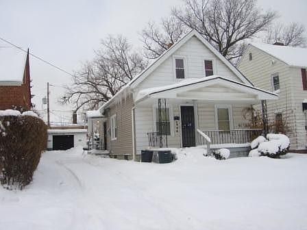 2nd image of 4386 E 141st St