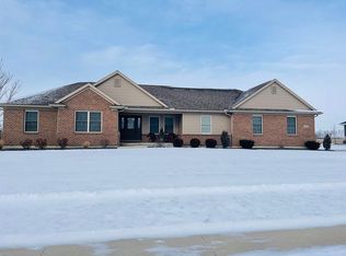 108 Timber Trl, Anna, OH 45302