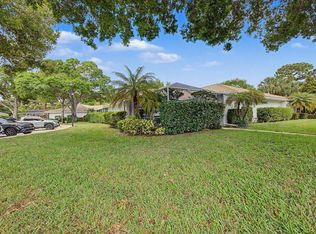 4203 Water Oak Ct, Palm Beach Gardens, FL 33410