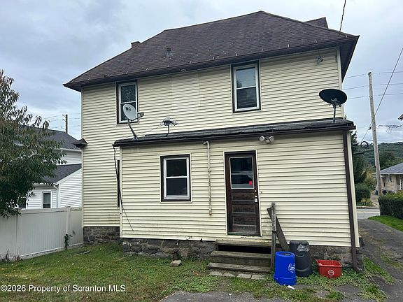 4th image of 961 Wheeler Ave