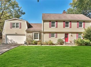 25 Indian Trl, New Rochelle, NY 10804