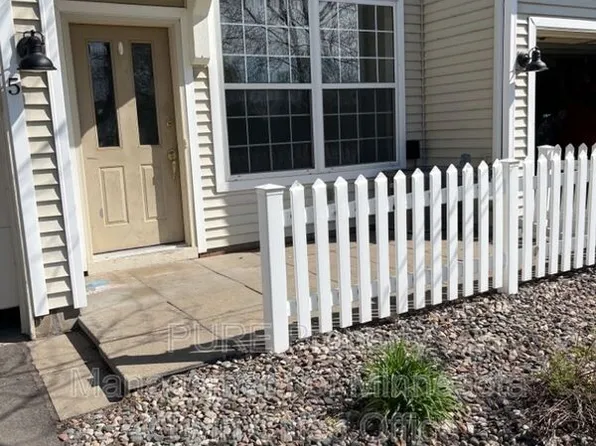 4553 Victor Path Unit 5, Hugo, MN 55038