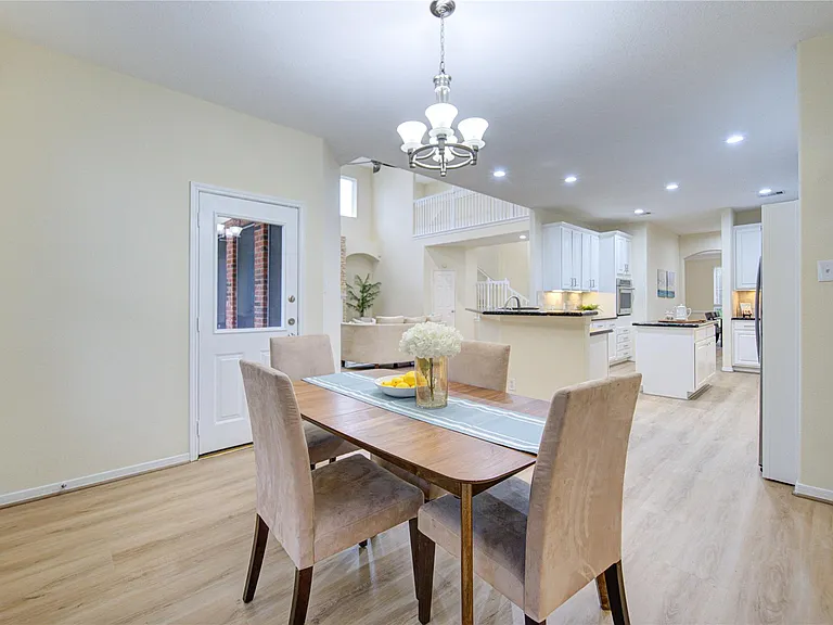 2327 Centerbrook Ln — Photo 20