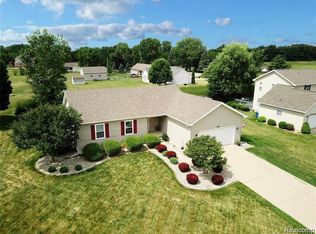 7020 Windridge Ln, Flint, MI 48507