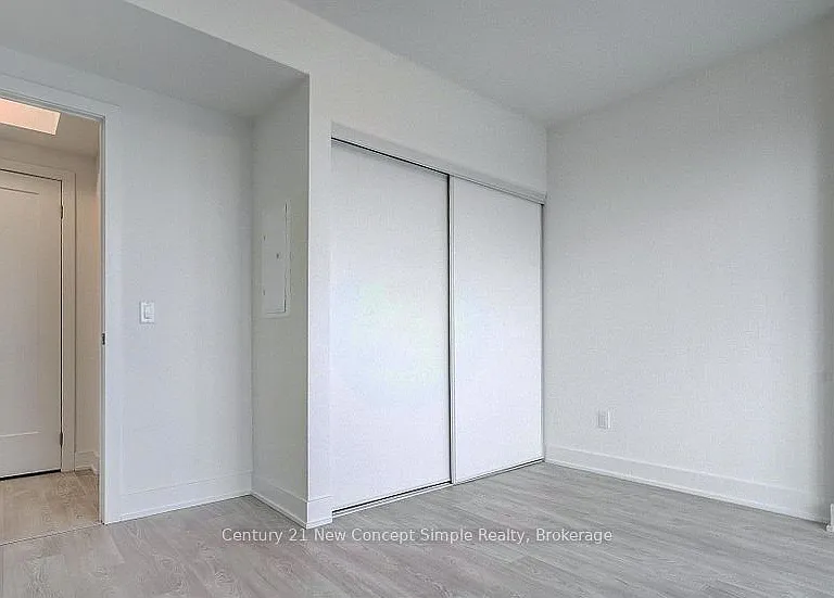 2545 Simcoe St N #1503 — Photo 10