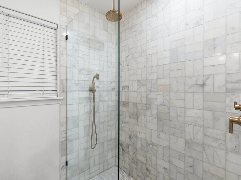 9209 Lindaro Ln — Photo 18